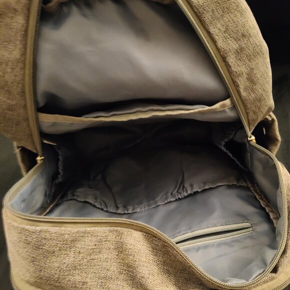 Tethys Unisex Diaper Backpack w/ 2 Insulated Bottle Holder Multiple compartments - Picture 2 of 6